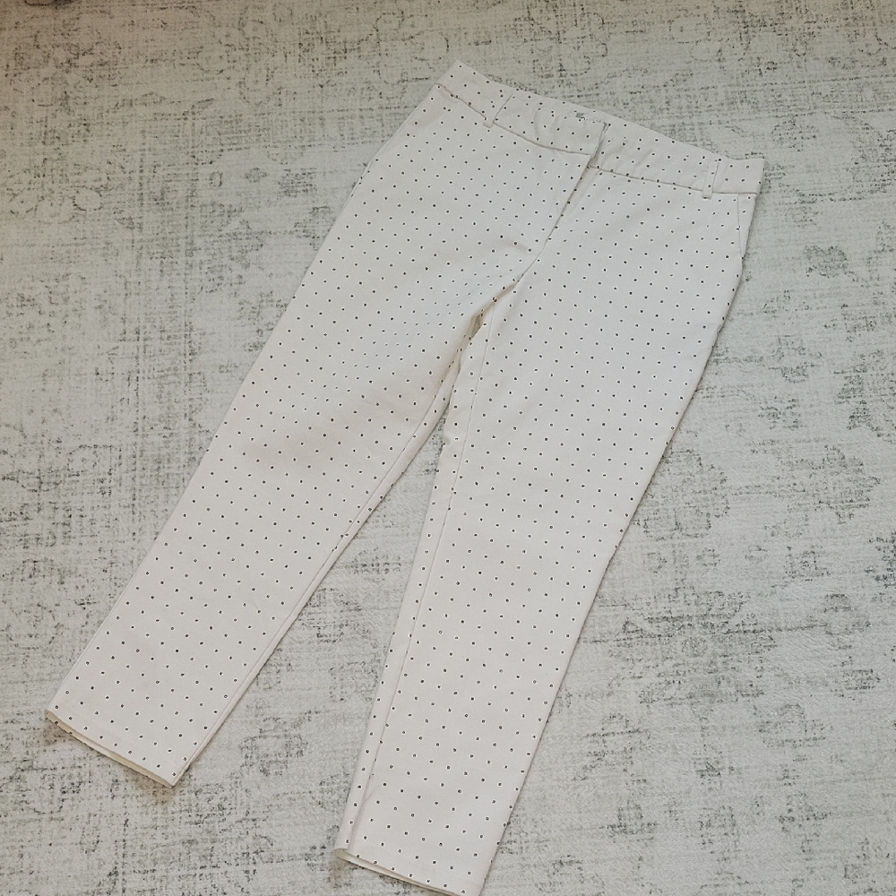 Ovi White Pants with Black Square Pattern